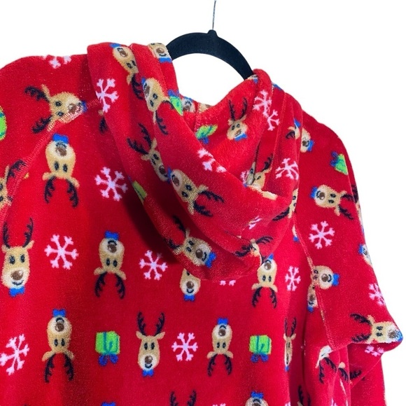 MACY'S MEN LARGE CHRISTMAS HOLIDAY 1 PIECE FLEECE FOOTED PAJAMAS PHOTO REINDEER - Picture 2 of 10